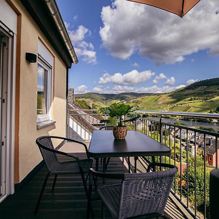 Sky Apartment, Blick Zur Mosel, Grosser Balkon, Kaffeemaschine, Smart Tv Zell an der Mosel Exterior foto