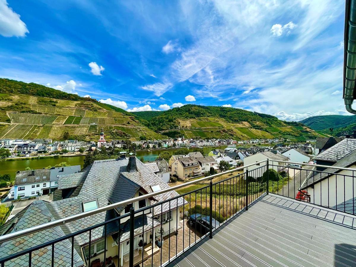 Sky Apartment, Blick Zur Mosel, Grosser Balkon, Kaffeemaschine, Smart Tv Zell an der Mosel Exterior foto